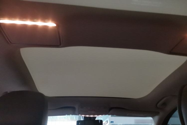 Used Mercedes-Benz E-Class 2021 Facelift E 300 L Stylish Edition Headliner