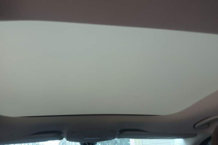 Used Mercedes-Benz E-Class 2021 Facelift E 300 L Stylish Edition Headliner