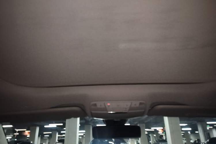 Used Mercedes-Benz E-Class 2021 Restyled E 300 L Luxury Edition Headliner