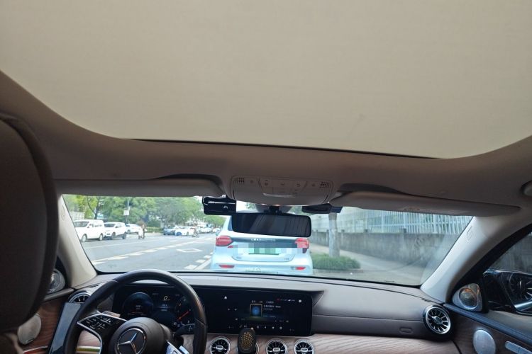 Used Mercedes-Benz E-Class 2021 Restyled E 300 L Luxury Edition Headliner