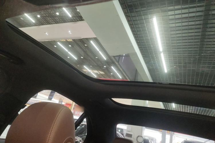 Used Mercedes-Benz E-Class 2021 Updated E 260 Fashion Sport Edition Headliner
