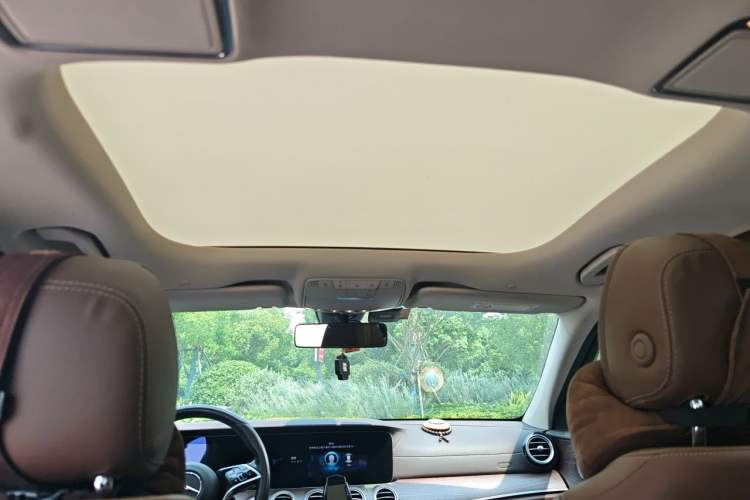 Used Mercedes-Benz E-Class 2021 E 300 L Sporty and Stylish Model Headliner