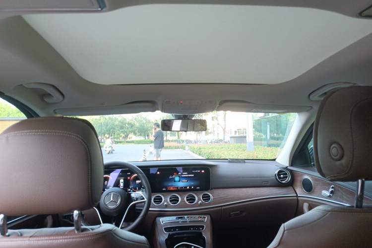 Used Mercedes-Benz E-Class 2021 Facelift E 260 L Headliner