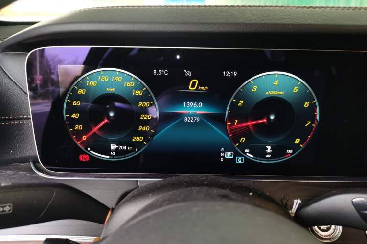 Used Mercedes-Benz E-Class 2021 Restyled E 300 L Sporty and Stylish Edition Instrument Cluster