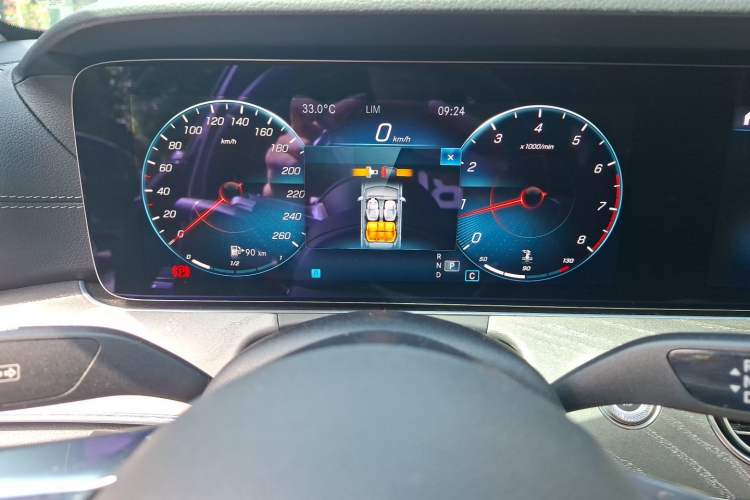Used Mercedes-Benz E-Class 2021 Restyled E 300 L Sport Luxury Edition Instrument Cluster