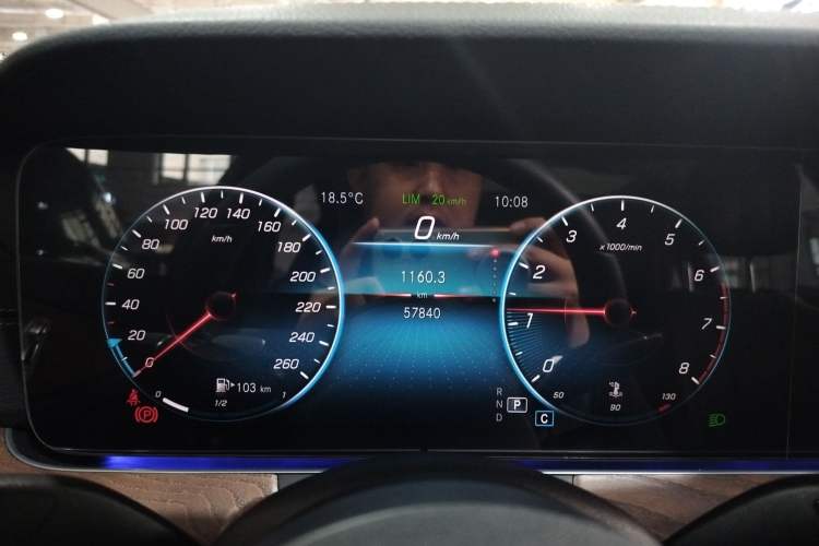 Used Mercedes-Benz E-Class 2021 Restyled E 300 L Luxury Edition Instrument Cluster
