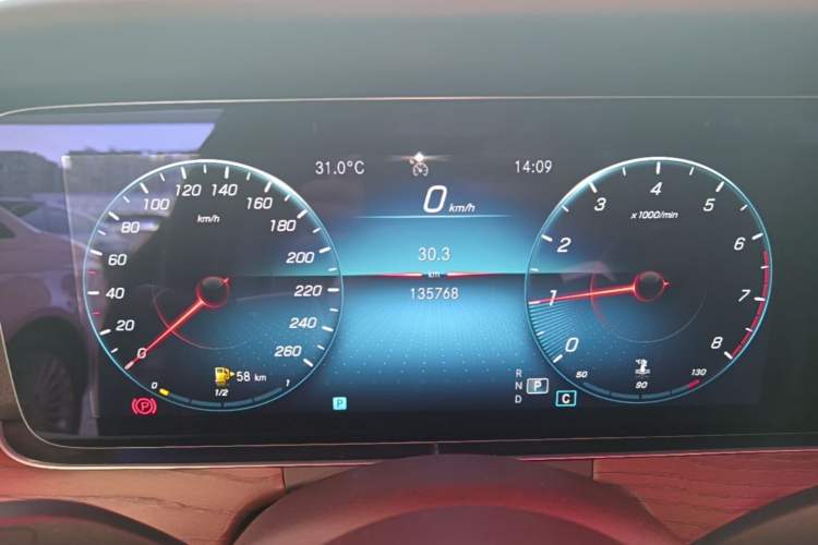 Used Mercedes-Benz E-Class 2021 Restyled E 300 L Luxury Edition Instrument Cluster