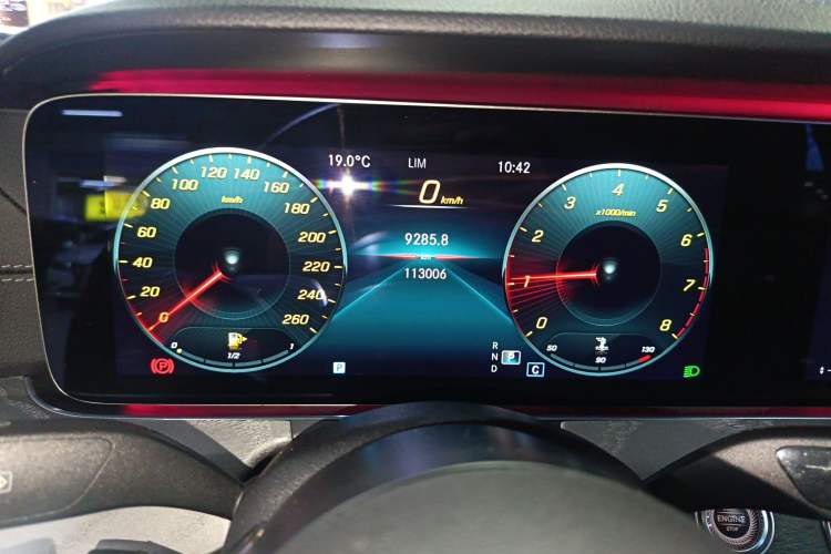Used Mercedes-Benz E-Class 2021 E 300 L Luxury Model Instrument Cluster