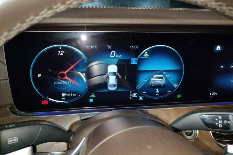 Used Mercedes-Benz E-Class 2021 Restyled E 300 L Luxury Edition Instrument Cluster