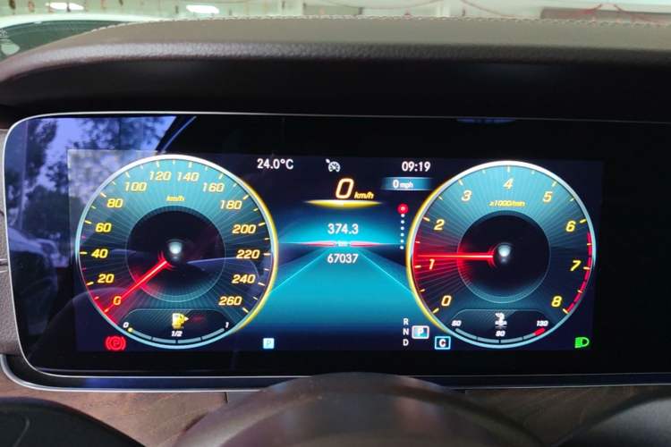 Used Mercedes-Benz E-Class 2021 Facelift E 260 L Instrument Cluster