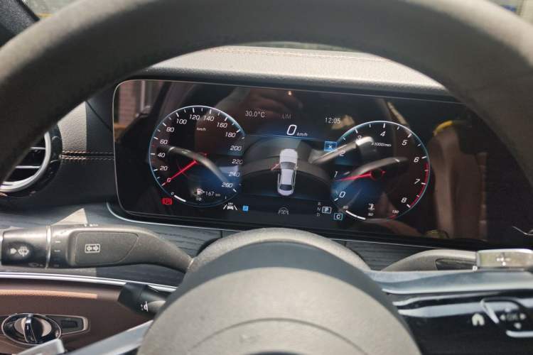 Used Mercedes-Benz E-Class 2021 Restyled E 300 L Sport Premium Edition Instrument Cluster