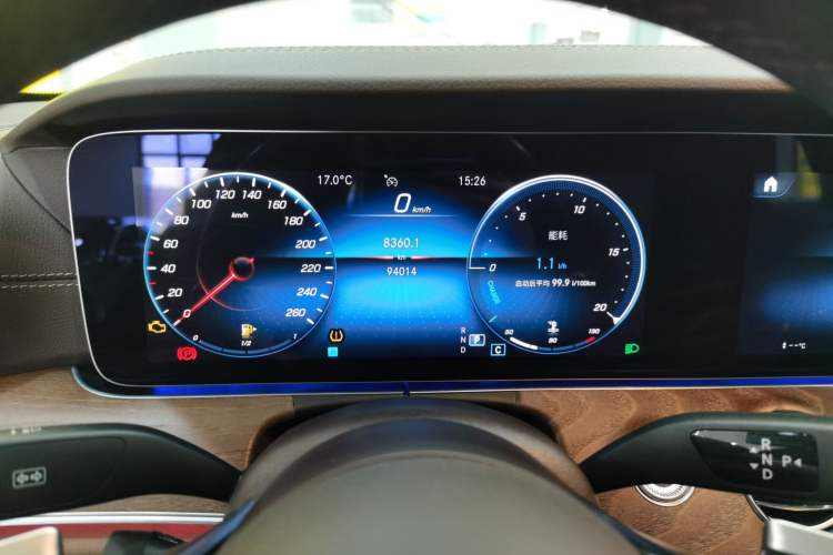 Used Mercedes-Benz E-Class 2021 Restyled E 300 L Luxury Edition Instrument Cluster