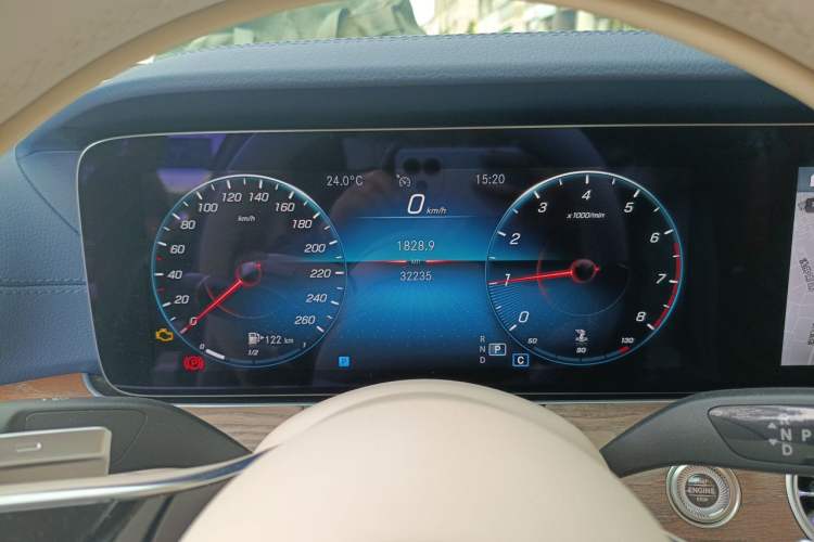 Used Mercedes-Benz E-Class 2021 Restyled E 300 L Luxury Edition Instrument Cluster