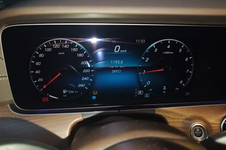 Used Mercedes-Benz E-Class 2021 E 300 L Luxury Model Instrument Cluster