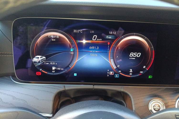 Used Mercedes-Benz E-Class 2021 E 260 Stylish Sports Edition Instrument Cluster