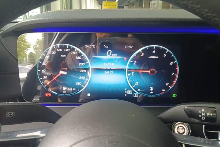 Used Mercedes-Benz E-Class 2021 E 300 L Sporty and Stylish Model Instrument Cluster