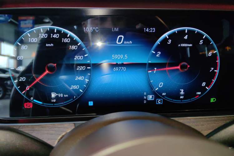 Used Mercedes-Benz E-Class 2021 E 300 L Stylish Model Instrument Cluster