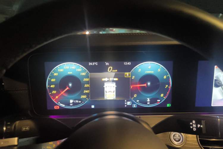 Used Mercedes-Benz E-Class 2021 Facelift E 260 L Sport Edition Instrument Cluster