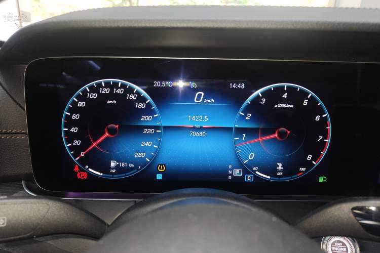 Used Mercedes-Benz E-Class 2021 Restyled E 300 L Sporty and Stylish Edition Instrument Cluster
