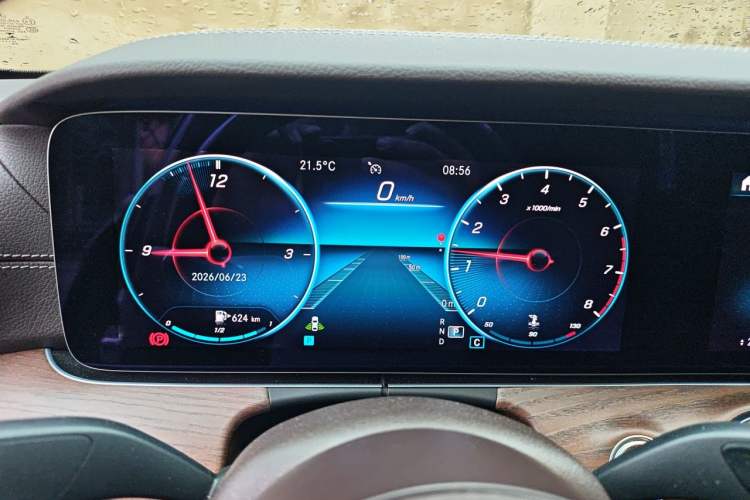 Used Mercedes-Benz E-Class 2021 E 300 L Stylish Model Instrument Cluster