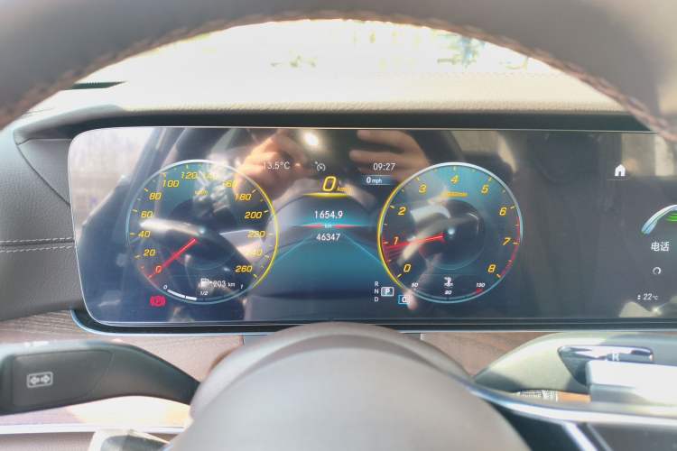 Used Mercedes-Benz E-Class 2021 Restyled E 300 L Luxury Edition Instrument Cluster