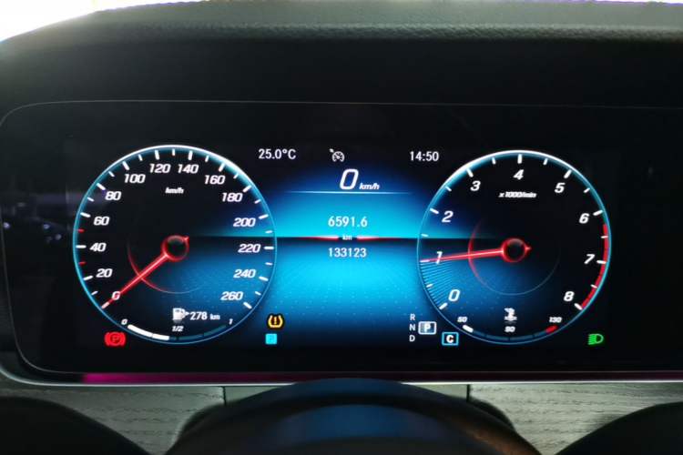 Used Mercedes-Benz E-Class 2021 Restyled E 300 L Sport Luxury Edition Instrument Cluster