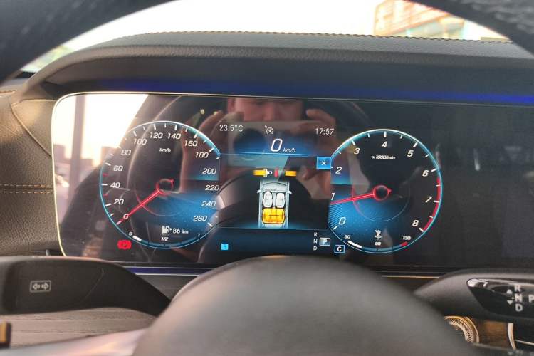 Used Mercedes-Benz E-Class 2021 E 300 L Sport Luxury Edition Instrument Cluster
