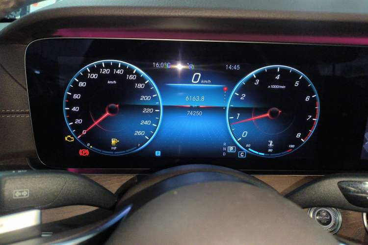 Used Mercedes-Benz E-Class 2021 E 300 L Stylish Model Instrument Cluster