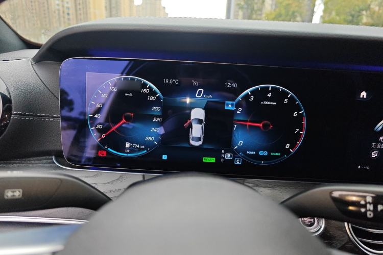Used Mercedes-Benz E-Class 2021 E 260 Stylish Sports Edition Instrument Cluster