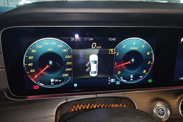 Used Mercedes-Benz E-Class 2021 Restyled E 300 L Sport Luxury Edition Instrument Cluster
