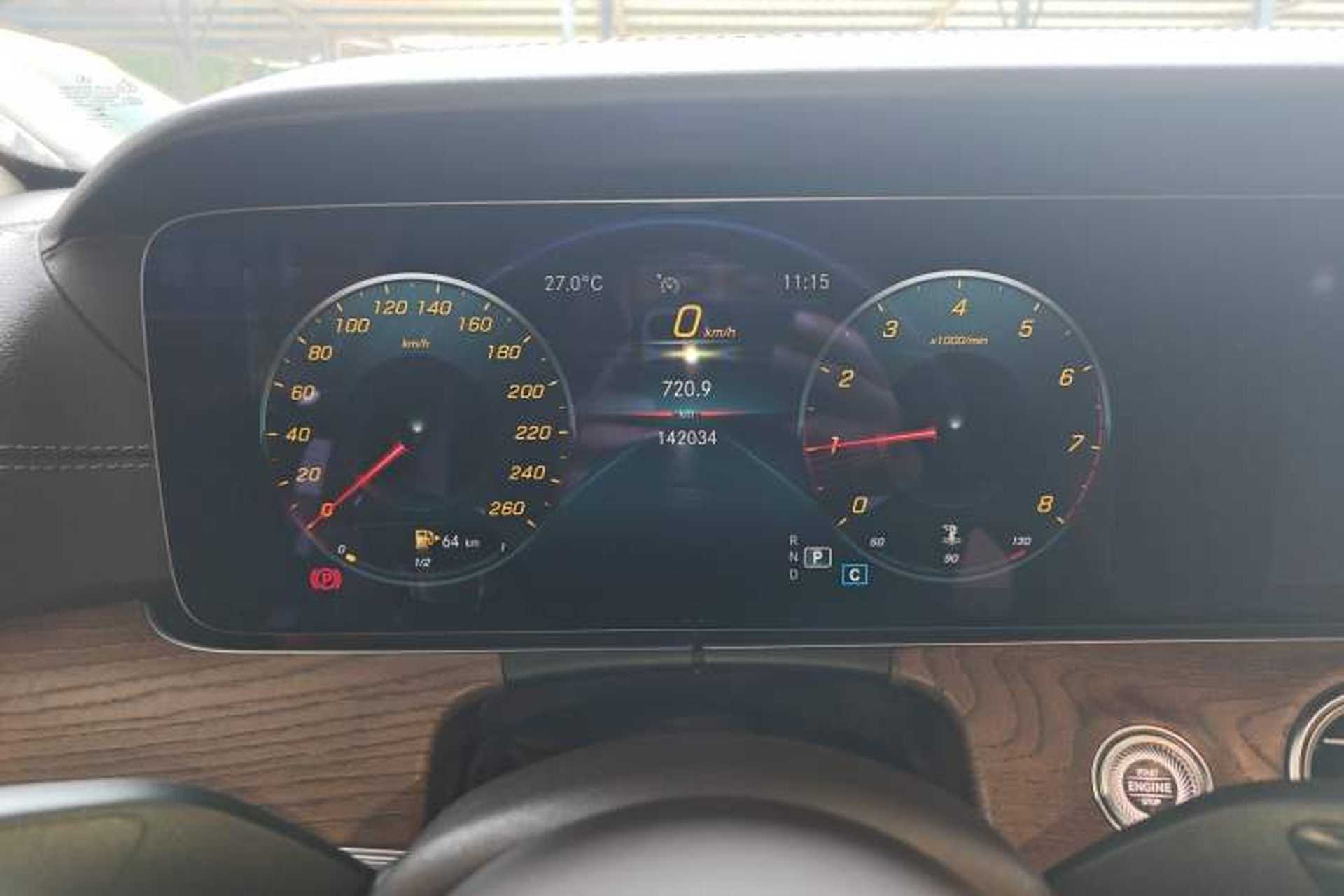 Used Mercedes-Benz E-Class 2021 Restyled E 300 L Luxury Edition Instrument Cluster