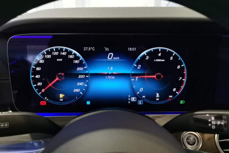 Used Mercedes-Benz E-Class 2021 Restyled E 300 L Sporty and Stylish Edition Instrument Cluster