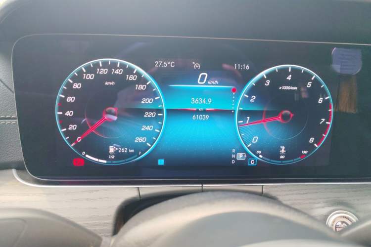 Used Mercedes-Benz E-Class 2021 Restyled E 300 L Luxury Edition Instrument Cluster