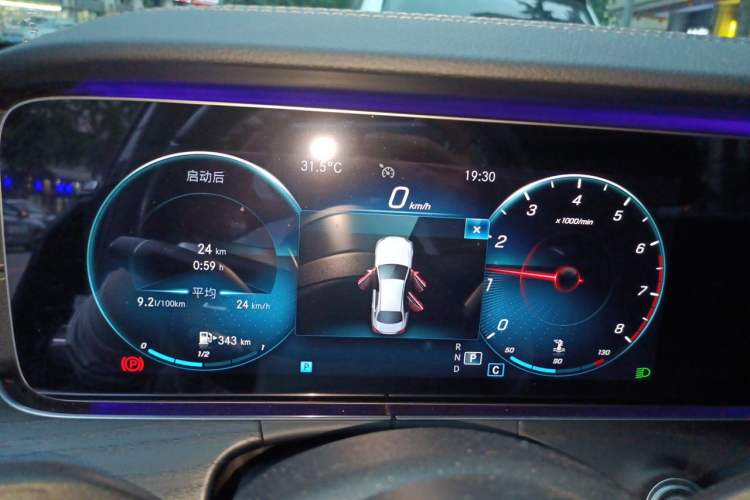 Used Mercedes-Benz E-Class 2021 Restyled E 300 L Sporty and Stylish Edition Instrument Cluster