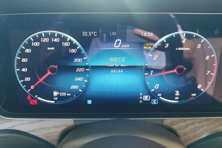 Used Mercedes-Benz E-Class 2021 Restyled E 300 L Luxury Edition Instrument Cluster