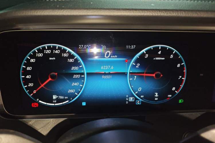 Used Mercedes-Benz E-Class 2021 E 300 L Premium Edition Instrument Cluster
