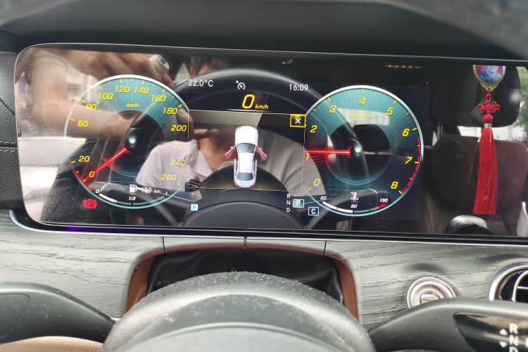 Used Mercedes-Benz E-Class 2021 Restyled E 300 L Sporty and Stylish Edition Instrument Cluster