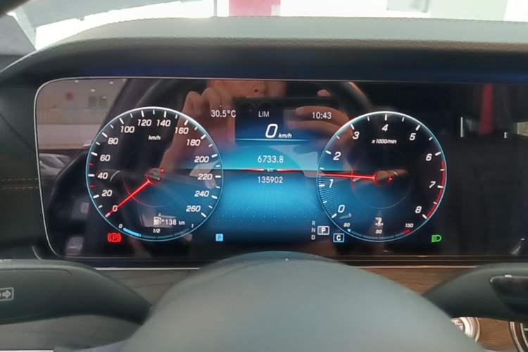 Used Mercedes-Benz E-Class 2021 E 300 L Sporty and Stylish Model Instrument Cluster