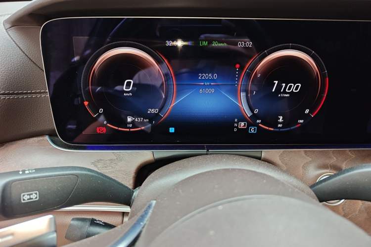 Used Mercedes-Benz E-Class 2021 E 300 L Stylish Model Instrument Cluster