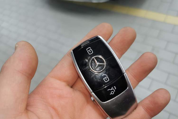 Used Mercedes-Benz E-Class 2021 E 300 L Sport Luxury Edition Interior 1