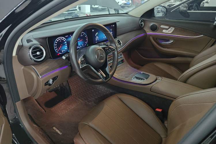 Used Mercedes-Benz E-Class 2021 Facelift E 300 L Stylish Edition Interior 1