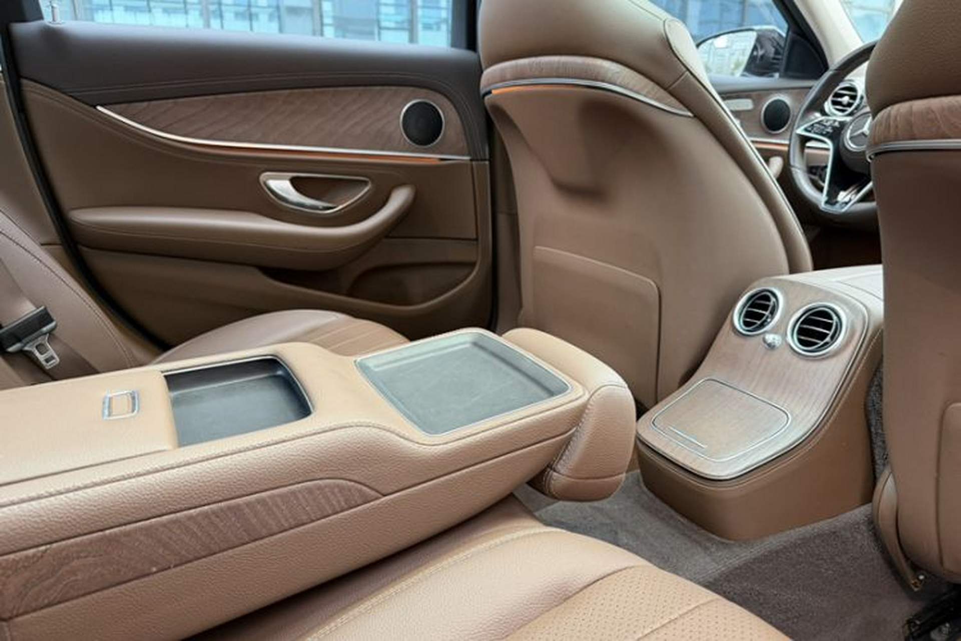 Used Mercedes-Benz E-Class 2021 Facelift E 300 L Stylish Edition Interior 1