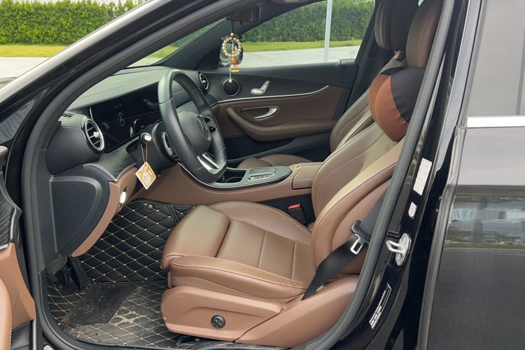 Used Mercedes-Benz E-Class 2021 Facelift E 260 L Sport Edition Interior 1