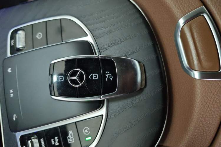 Used Mercedes-Benz E-Class 2021 E 300 Sport Edition Interior 1