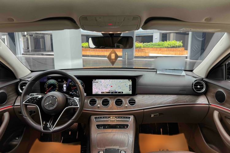 Used Mercedes-Benz E-Class 2021 E 300 L Stylish Model Interior 1
