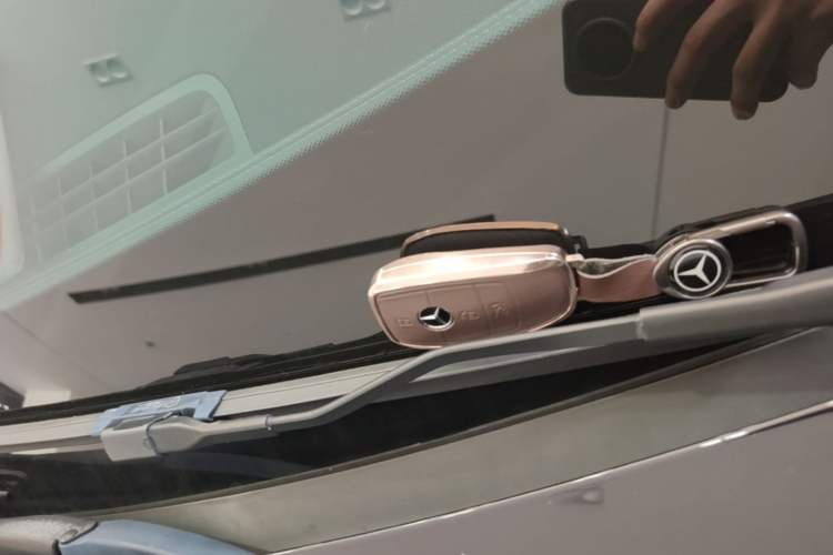 Used Mercedes-Benz E-Class 2021 Restyled E 300 L Sporty and Stylish Edition Interior 1