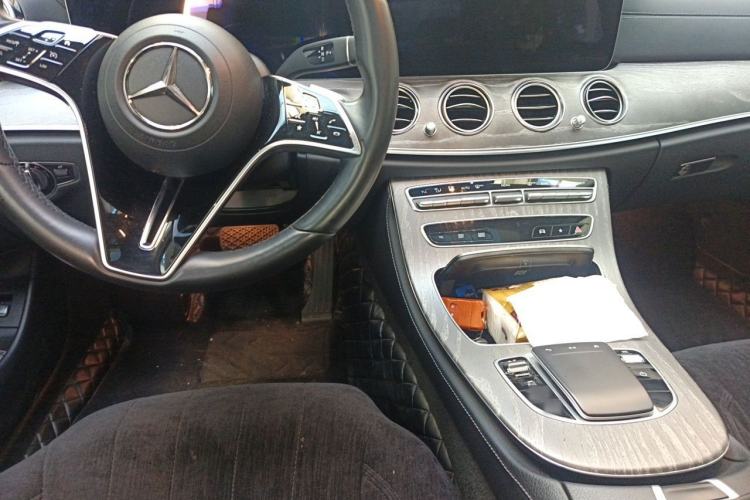 Used Mercedes-Benz E-Class 2021 Facelift E 300 L Stylish Edition Interior 2