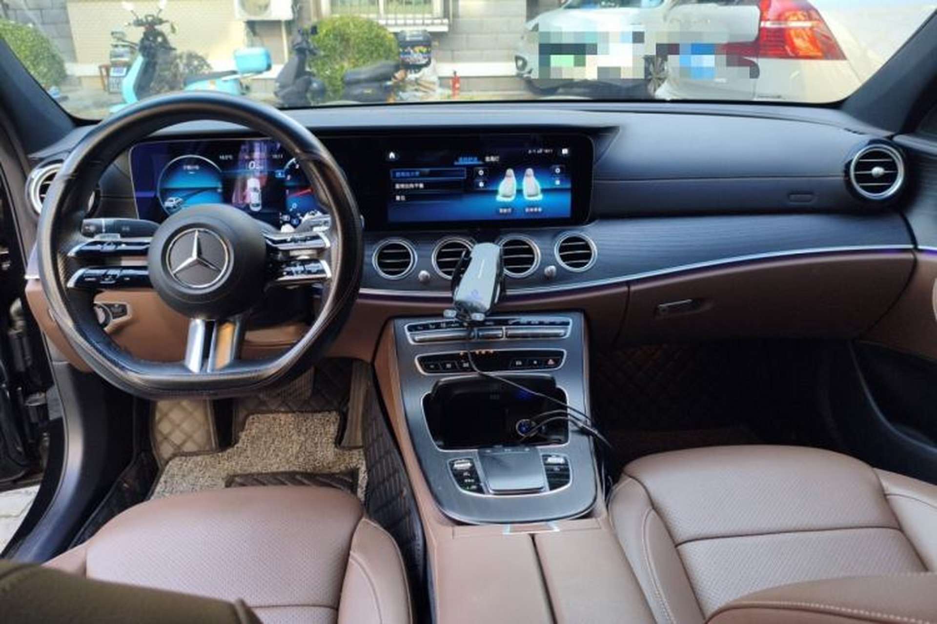 Used Mercedes-Benz E-Class 2021 Facelift E 300 L Stylish Edition Interior 2
