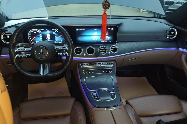 Used Mercedes-Benz E-Class 2021 Facelift E 260 L Sport Edition Interior 2