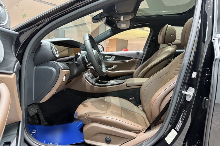 Used Mercedes-Benz E-Class 2021 E 300 L Sport Luxury Edition Interior 2